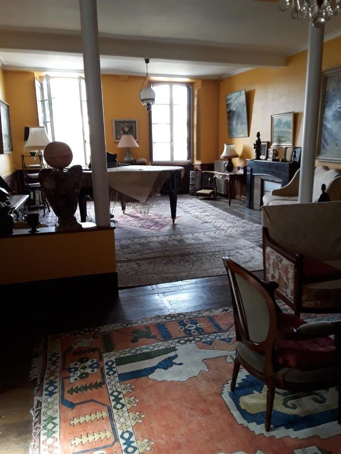 La Suite Du Peintre Oloron-Sainte-Marie Eksteriør bilde